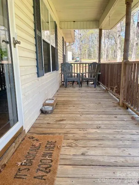 122 John Adam LN, Statesville, NC 28625