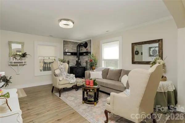 4100 S Fork ST, Hickory, NC 28602