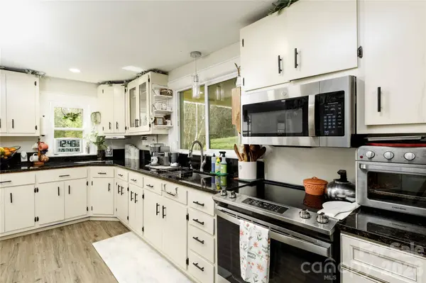 4100 S Fork ST, Hickory, NC 28602