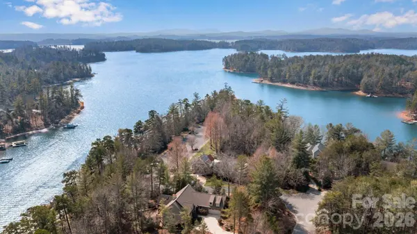 5029 Winfield LN, Morganton, NC 28655