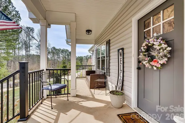 1181 Kensington CIR, Newton, NC 28658