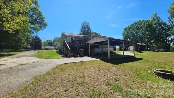 130 Pine State RD, Troutman, NC 28166