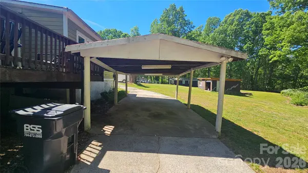 130 Pine State RD, Troutman, NC 28166