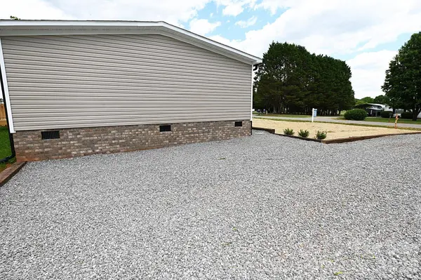 115 Stonydell DR, Stony Point, NC 28678