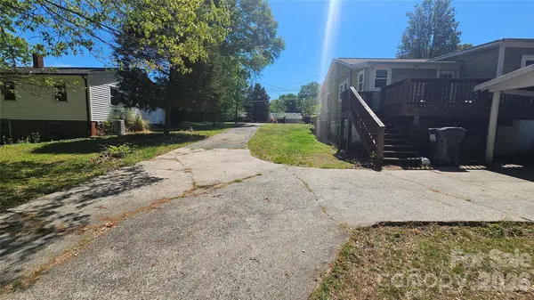 130 Pine State RD, Troutman, NC 28166