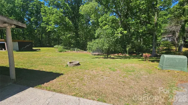 130 Pine State RD, Troutman, NC 28166