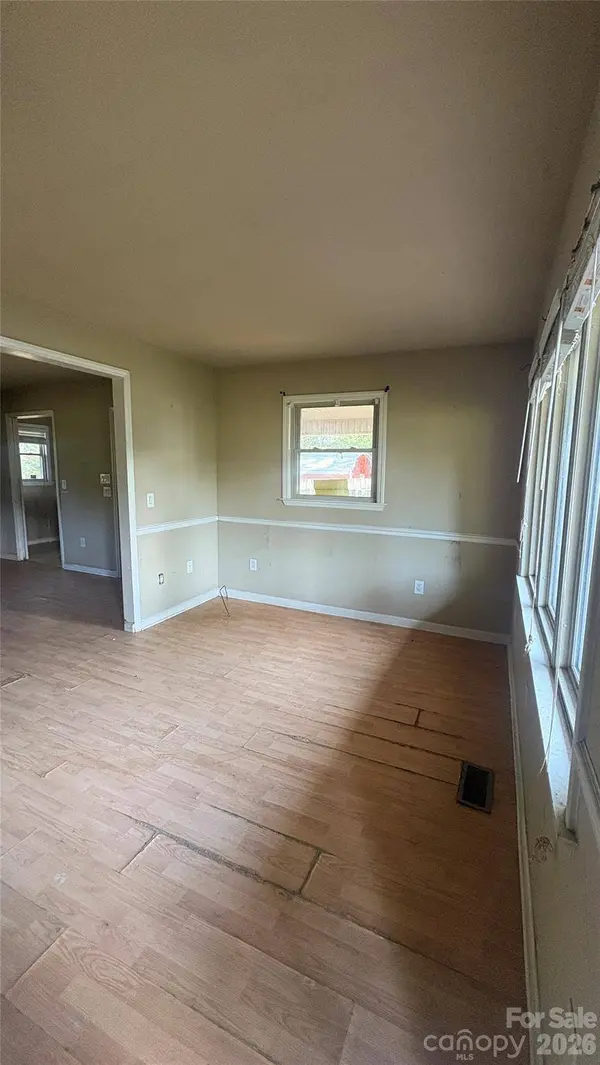 199 Country View RD, Statesville, NC 28625