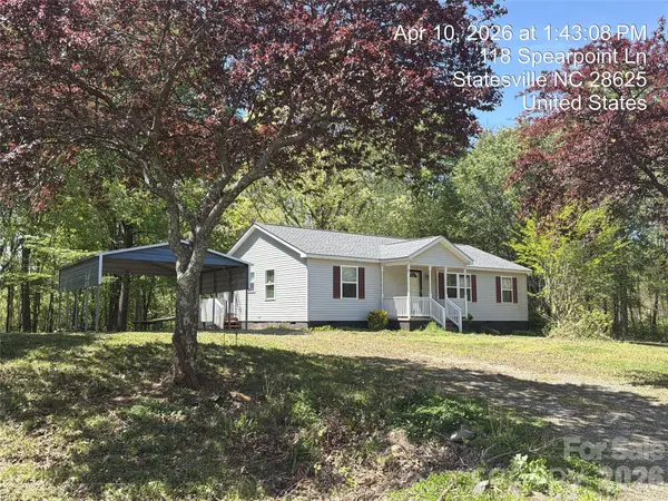 121 Spearpoint LN #13, Statesville, NC 28625