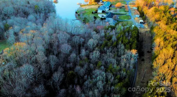 6343 Huntington LN #1, Conover, NC 28613