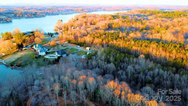 6343 Huntington LN #1, Conover, NC 28613