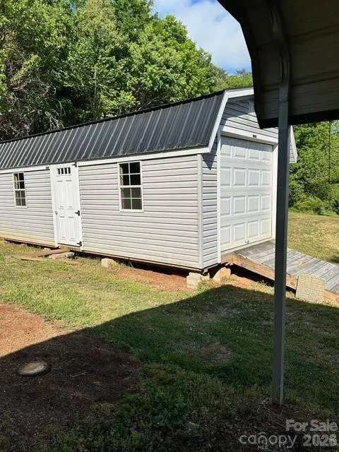 4123 Stonecreek DR, Valdese, NC 28690