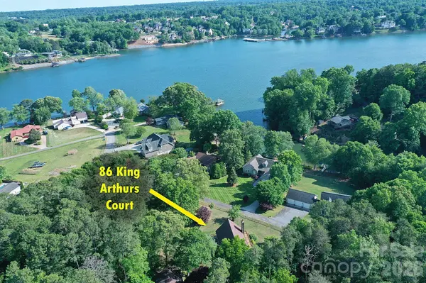 86 King Arthurs CT, Hickory, NC 28601