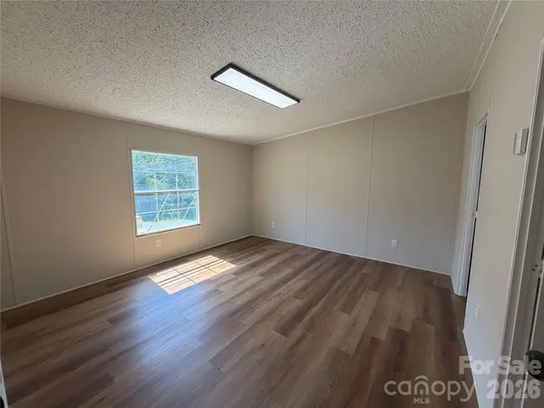 222 E Maine AVE, Bessemer City, NC 28016