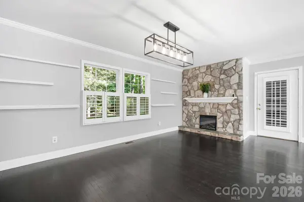 14214 Honeysuckle Ridge DR, Matthews, NC 28105