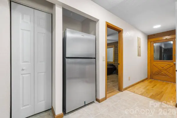 3206 Fork Mountain RD, Bakersville, NC 28705