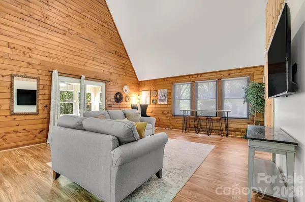 8347 Cedar CIR, Connelly Springs, NC 28612