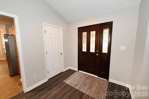 1035 E 24th ST, Newton, NC 28658