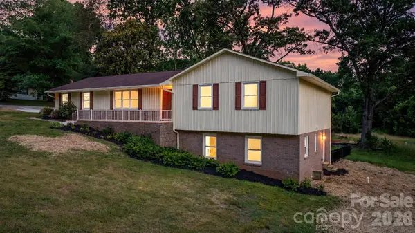 602 Sharon DR, Statesville, NC 28625