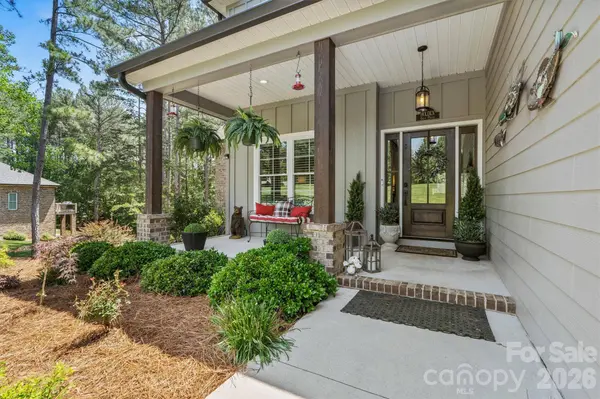 4975 Harbor View DR W, Granite Falls, NC 28630
