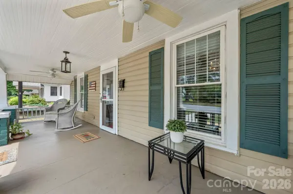 3084 W Main ST, Claremont, NC 28610