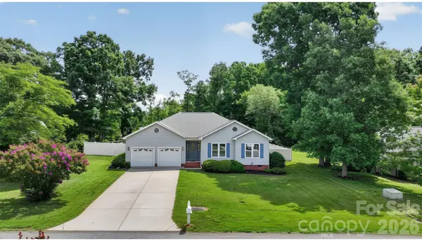 4934 Sagittarius CIR, Denver, NC 28037