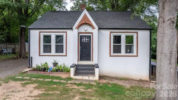 331 5th AVE SE, Hickory, NC 28602
