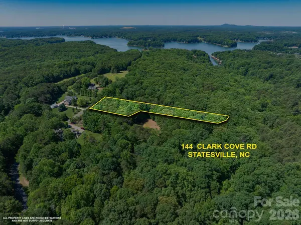 162 Clark Cove RD #2, Statesville, NC 28677