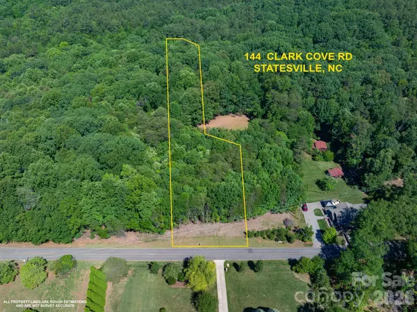 162 Clark Cove RD #2, Statesville, NC 28677