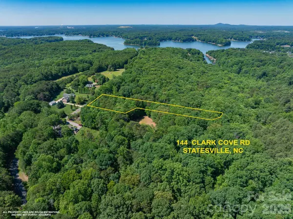 162 Clark Cove RD #2, Statesville, NC 28677