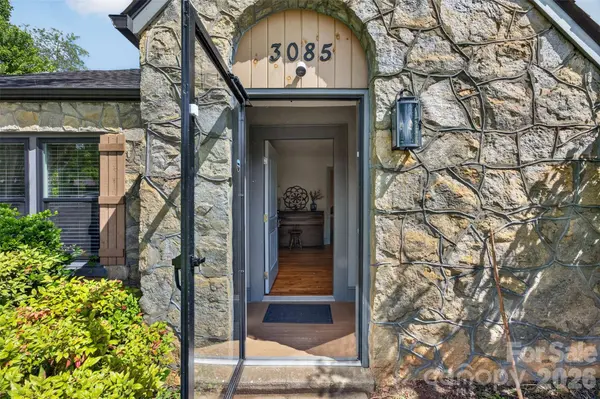 3085 US 70 HWY E, Morganton, NC 28655