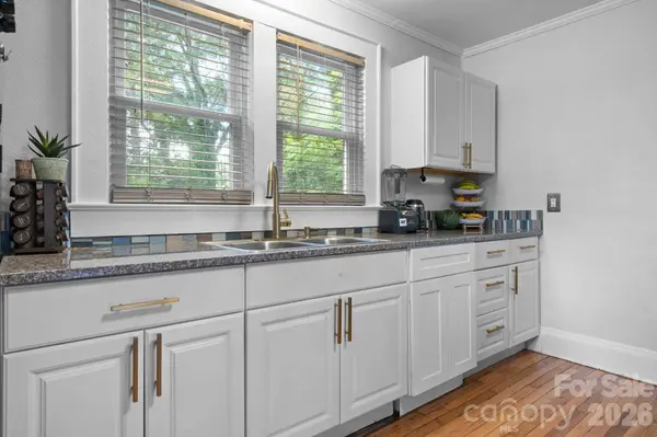 331 5th AVE SE, Hickory, NC 28602
