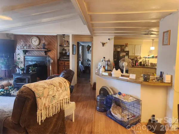 2283 Harbinson LN, Morganton, NC 28655