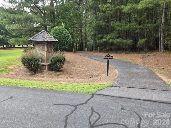 5582 Bridgewater DR #206, Granite Falls, NC 28630