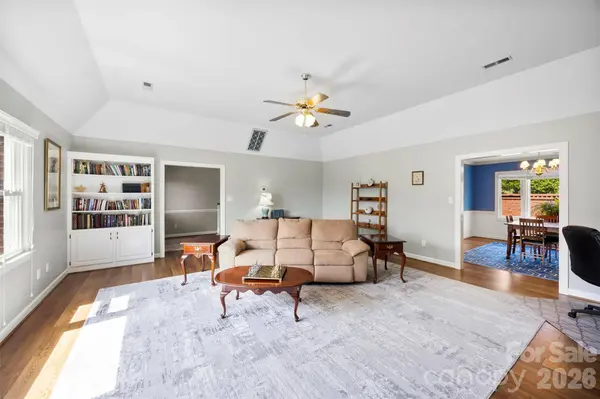 1940 Wexford CT, Gastonia, NC 28054