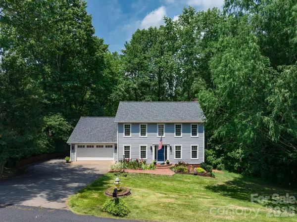 200 35th AVE NW #5, Hickory, NC 28601