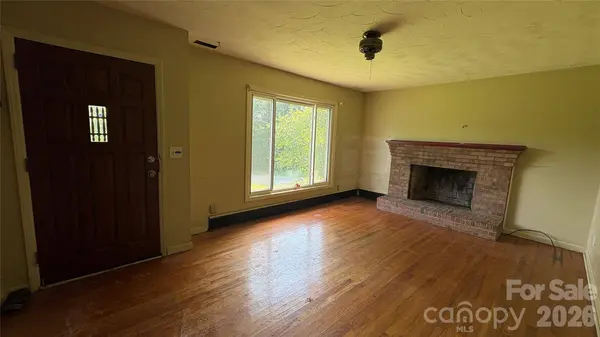 520 Cottrell Hill RD, Lenoir, NC 28645