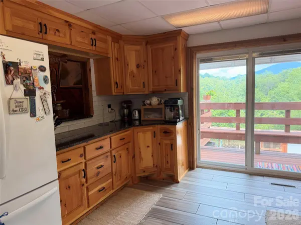4991 Albert Williams RD W, Connelly Springs, NC 28612
