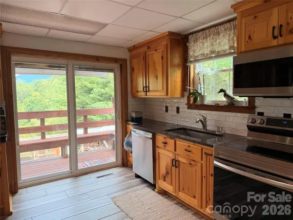 4991 Albert Williams RD W, Connelly Springs, NC 28612