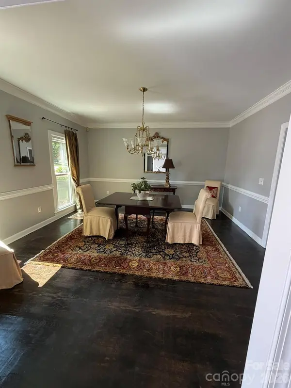 232 40th Avenue DR NW, Hickory, NC 28601