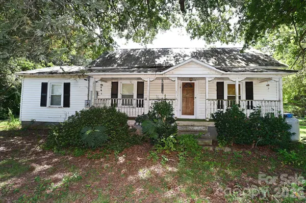 2848 Mount Ruhama Church RD, Maiden, NC 28650