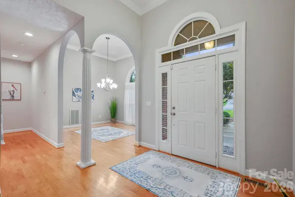 11 Greenway DR, Granite Falls, NC 28630