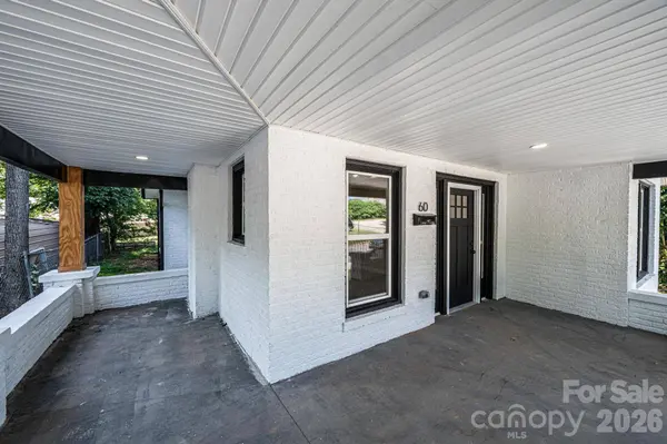 60 5th ST SE, Hickory, NC 28602