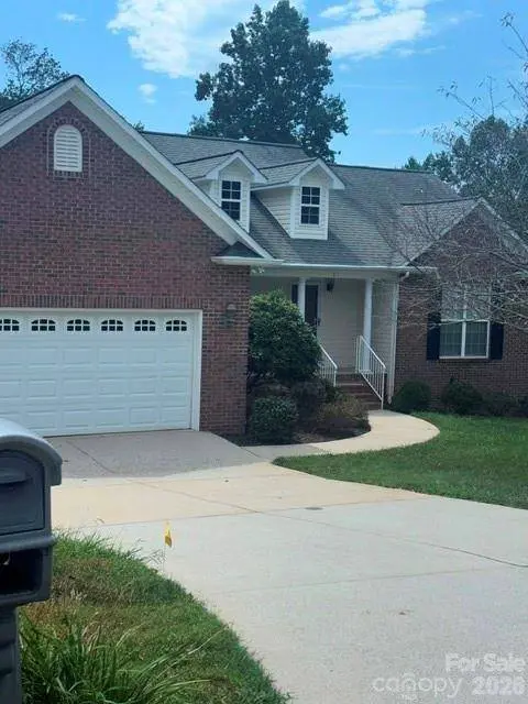 51 Browning DR