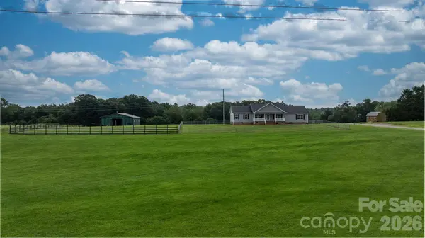2915 TEXS FISH CAMP RD, Connelly Springs, NC 28612