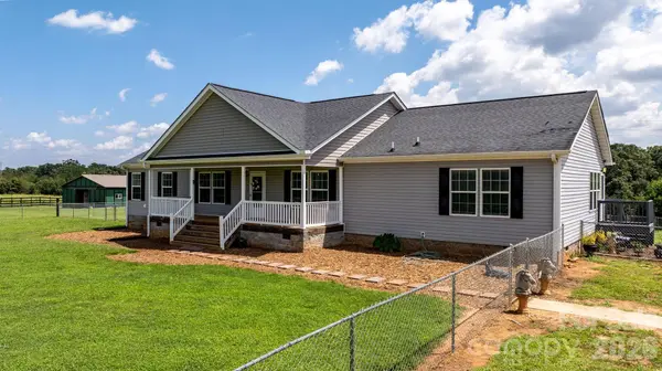 2915 TEXS FISH CAMP RD, Connelly Springs, NC 28612