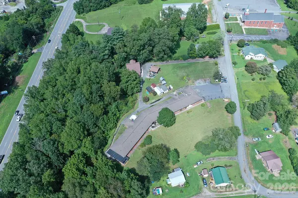 2544 Grandview CIR SW, Lenoir, NC 28645
