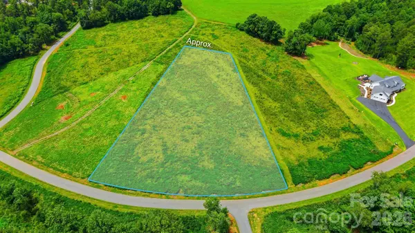 2093 Crestone WAY, Connelly Springs, NC 28612