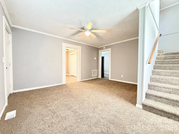 301 Magnolia ST, Granite Falls, NC 28630