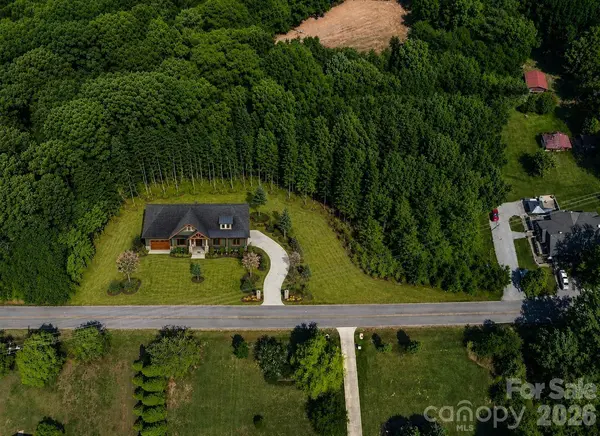 162 Clark Cove RD, Statesville, NC 28677