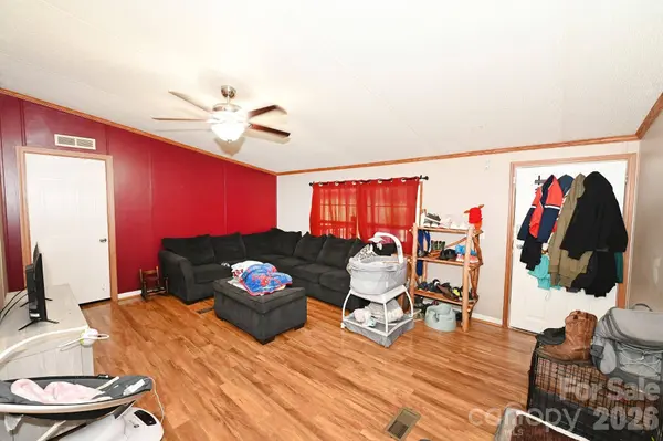 2348 John Coffey RD, Morganton, NC 28655